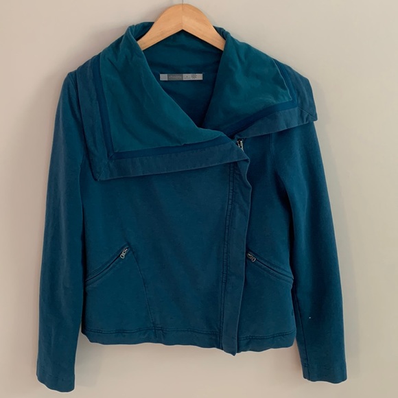 Athleta On The Move Asymmetrical Zip Cotton Modal Sweatshirt Jacket Medium - Picture 1 of 8